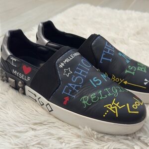 Dolce & Gabbana Black Multicolor Graphic Slip-On Shoes